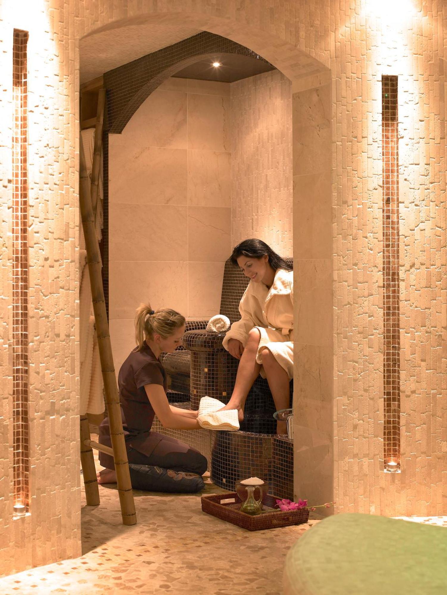 Castlecourt Hotel, Spa & Leisure Westport Eksteriør bilde